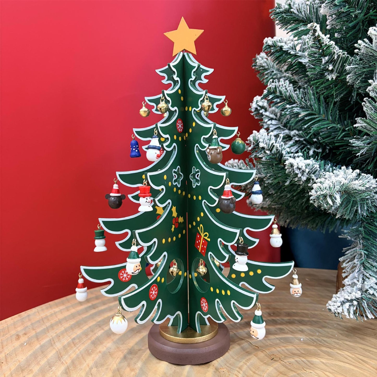 2026 Christmas Advent Calendar - Mini Wooden Christmas Tree Set with 30 Ornaments
