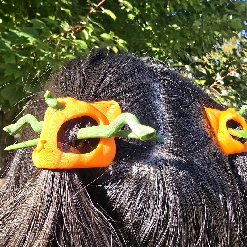 🎃3D Printed Pumpkin Kitty Hair Pin🐾✨
