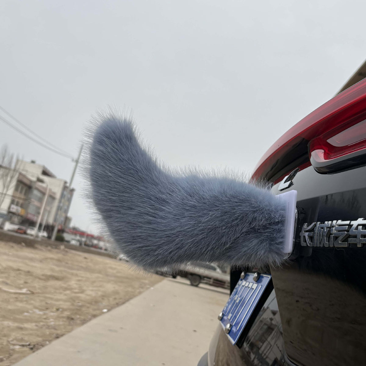 Electric Cat Tail for Car Decoration, Remote-Controlled Wagging Plush Tail for Car