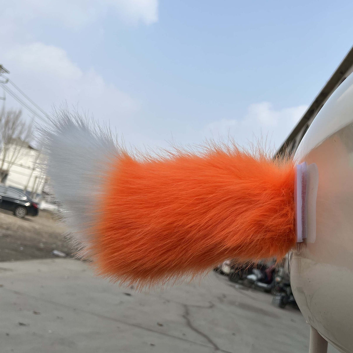 Electric Cat Tail for Car Decoration, Remote-Controlled Wagging Plush Tail for Car