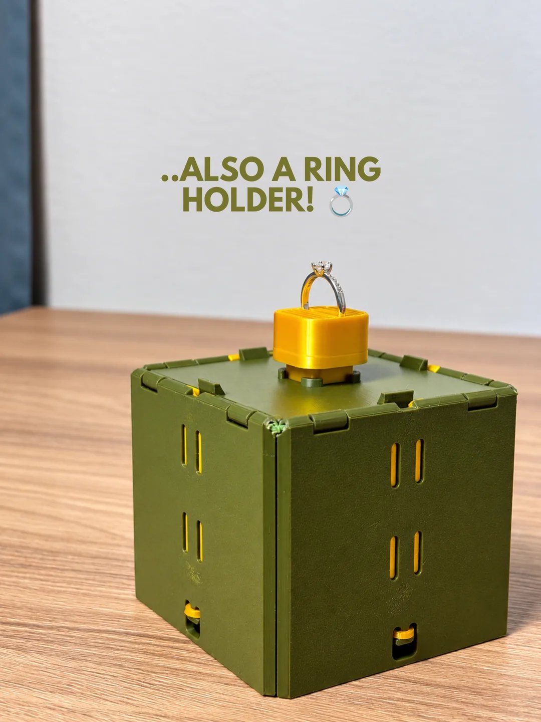 Jumping Christmas Gift Box | Pop-Up Surprise | Money & Ring Holder