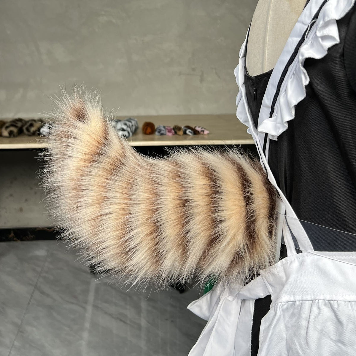Electric Cat Tail for Car Decoration, Remote-Controlled Wagging Plush Tail for Car