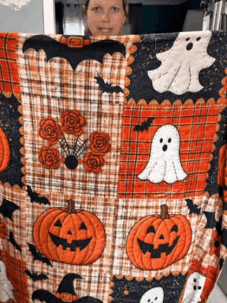 🎃🔥Halloween Pumpkin & Bat Flannel Throw Blanket, Soft Lightweight Cozy Blanket for Sofa & Bed