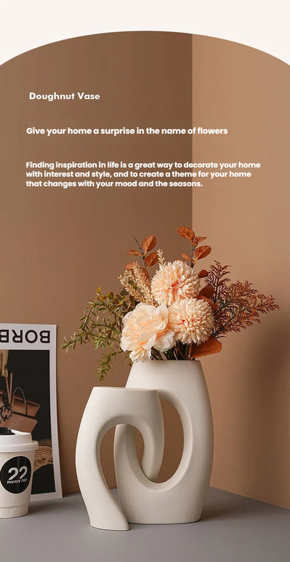 Ceramic Art Vase with High-end Sense, Floral Arrangement Ornament and Vessel