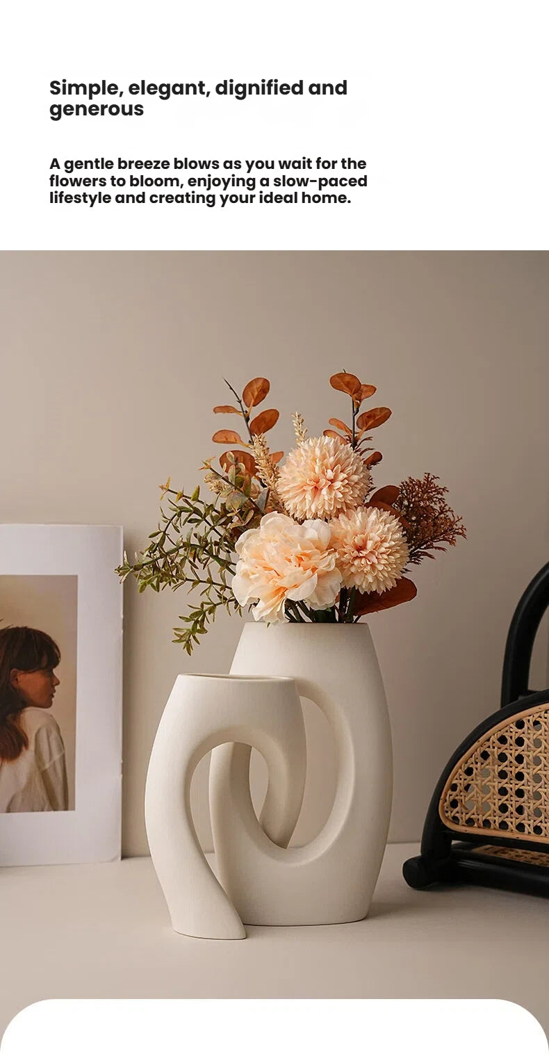 Ceramic Art Vase with High-end Sense, Floral Arrangement Ornament and Vessel