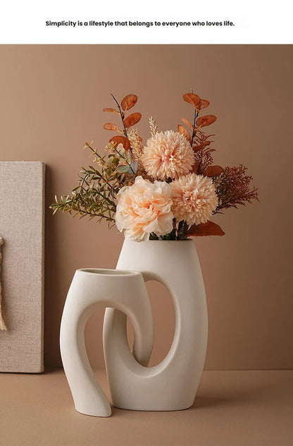 Ceramic Art Vase with High-end Sense, Floral Arrangement Ornament and Vessel