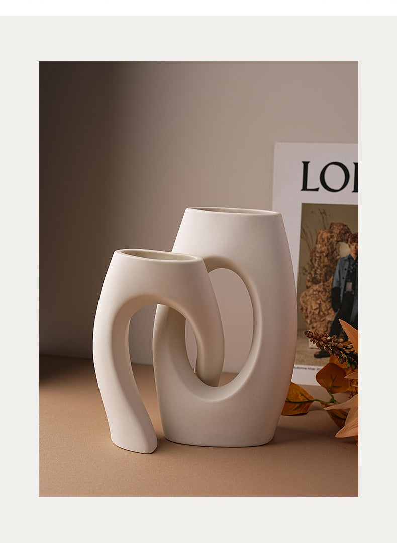 Ceramic Art Vase with High-end Sense, Floral Arrangement Ornament and Vessel
