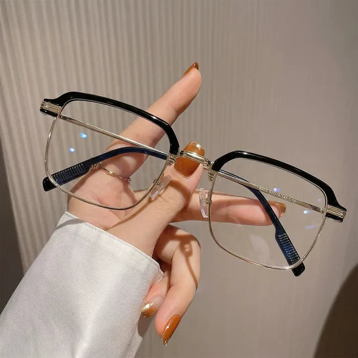 👓✨ Auto-Adjusting HD Reading Glasses