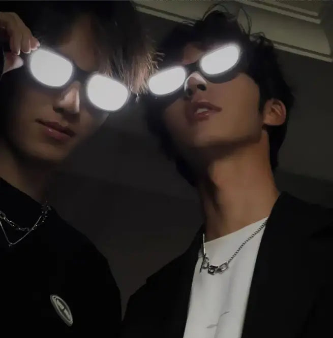 🌟 Futuristic LED Light-Up Party Eyewear 🕶️
