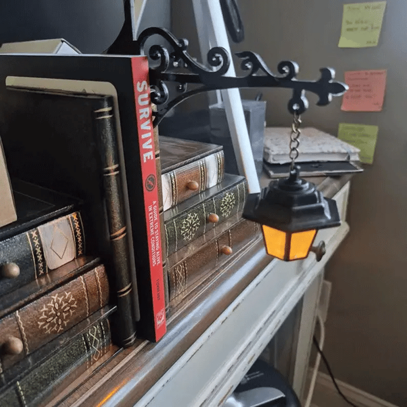 📖Library Lantern-Decorative Bookshelf Lighting