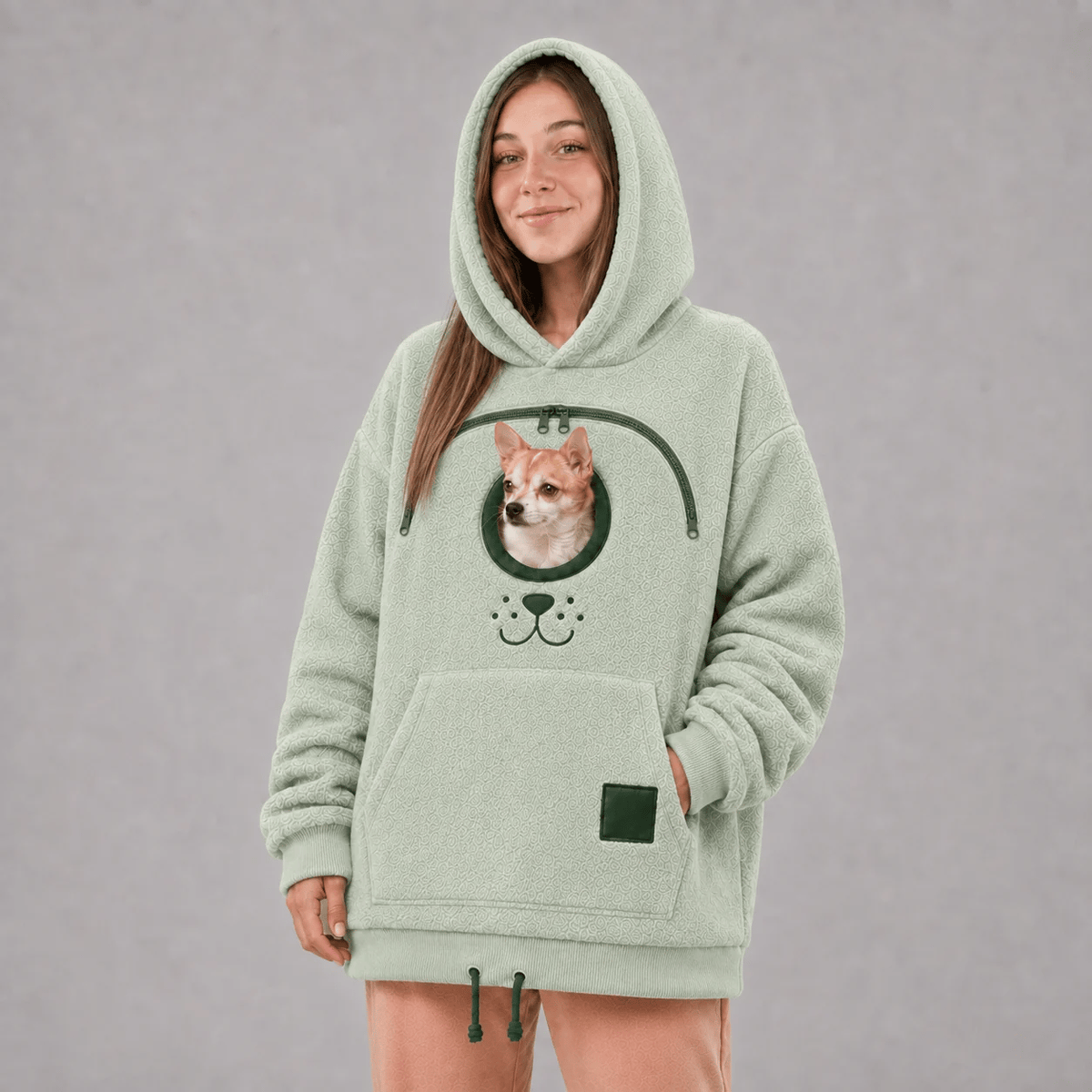 🐾Cozy Pet Carrier Hoodie — Built-In Pouch for Cats & Small Dogs