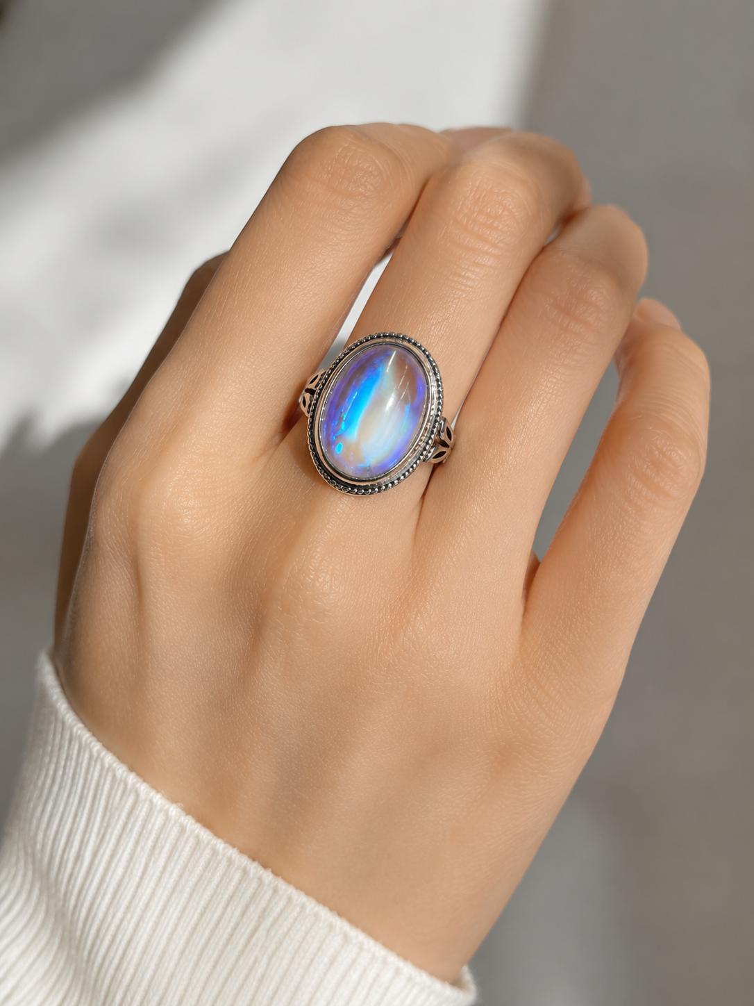 💎Vintage Rainbow Moonstone Ring-Oval Cabochon Filigree Jewelry